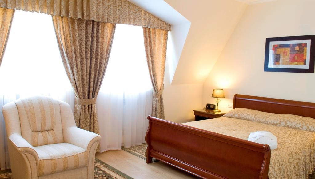 Evropeyskiy Kremenchuk Room photo